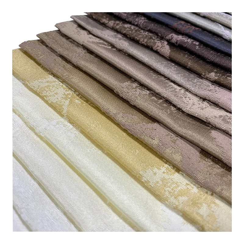 China Factory Ready to Ship Ikat Style Simple Pattern Yarn Dyed Fabrics Cloth for Upholstery and Home Textile