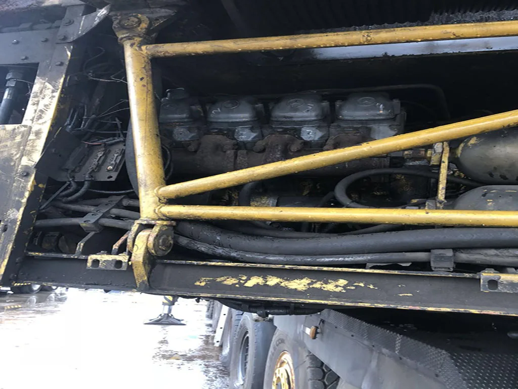 used LIEBHERR 300 CRANE sale in china