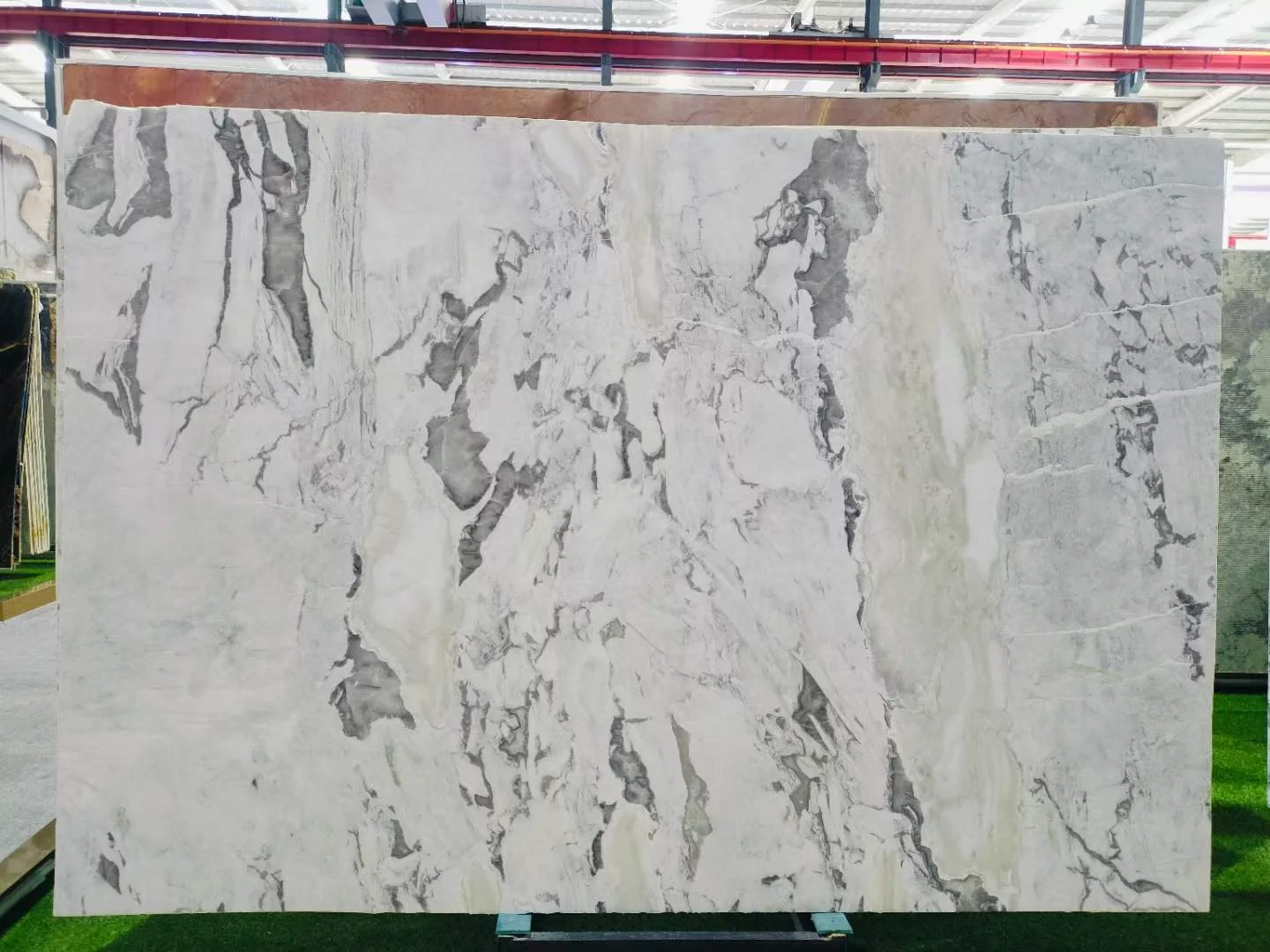 Wholesale Darvo White Marble Slabs Italy White Marble With Black Crystallite For Floor Tiles Wall Panels Stairs Wall Decor