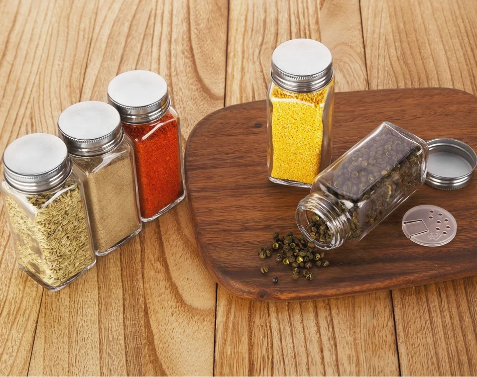 Hot Sale Customized 4oz Square Spice Jars 120ml Condiment Bottles With Holes on the lid and Plastic Inner