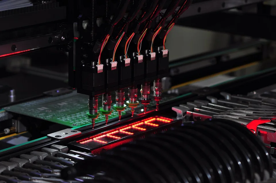 6 Heads SMT Machine With Screw Guider 64 Feeders and 8 Cameras for Pick Place Production