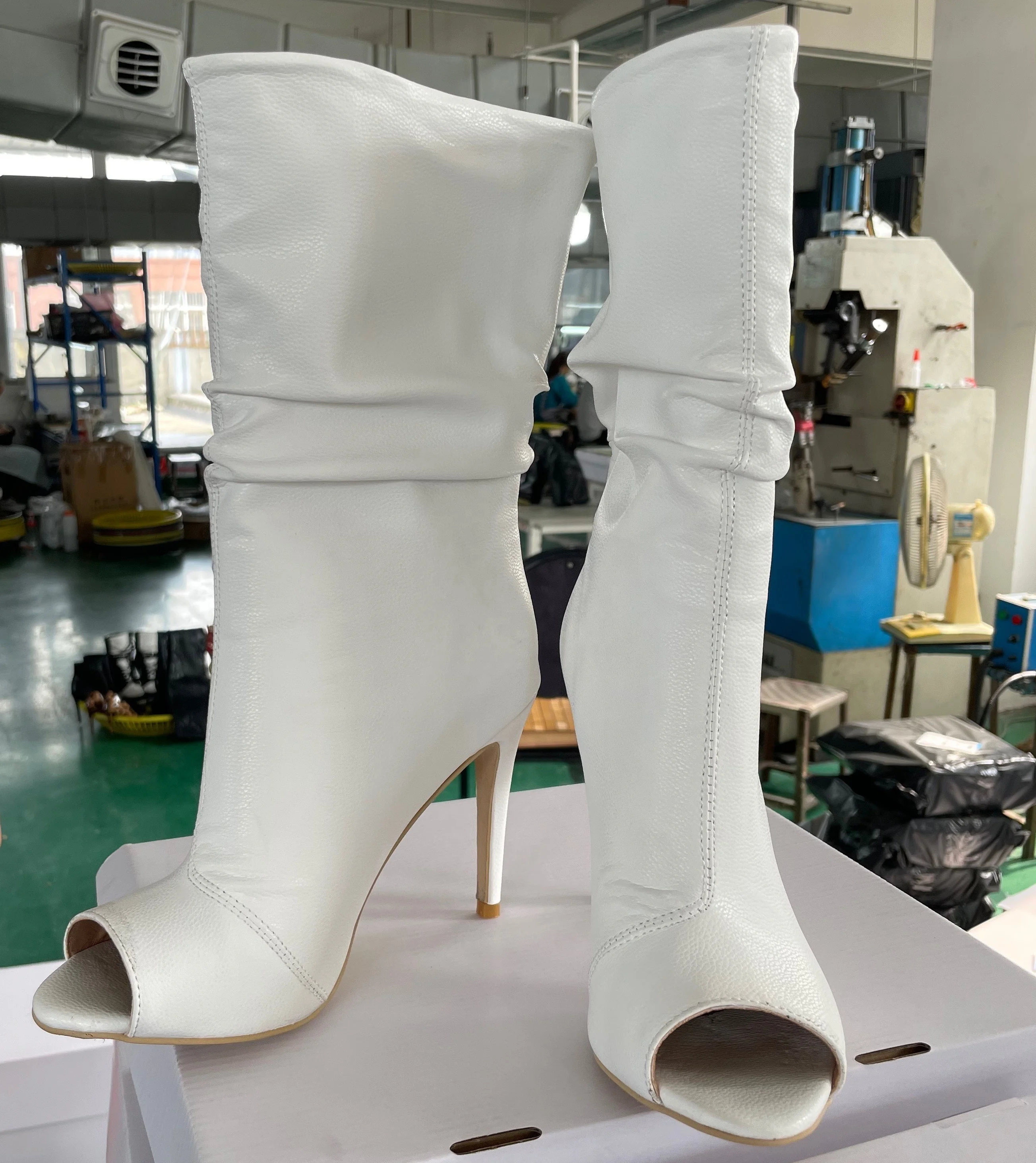 White color peep toe glitter pu leather high heeled ankle bootie calf boots for women and ladies