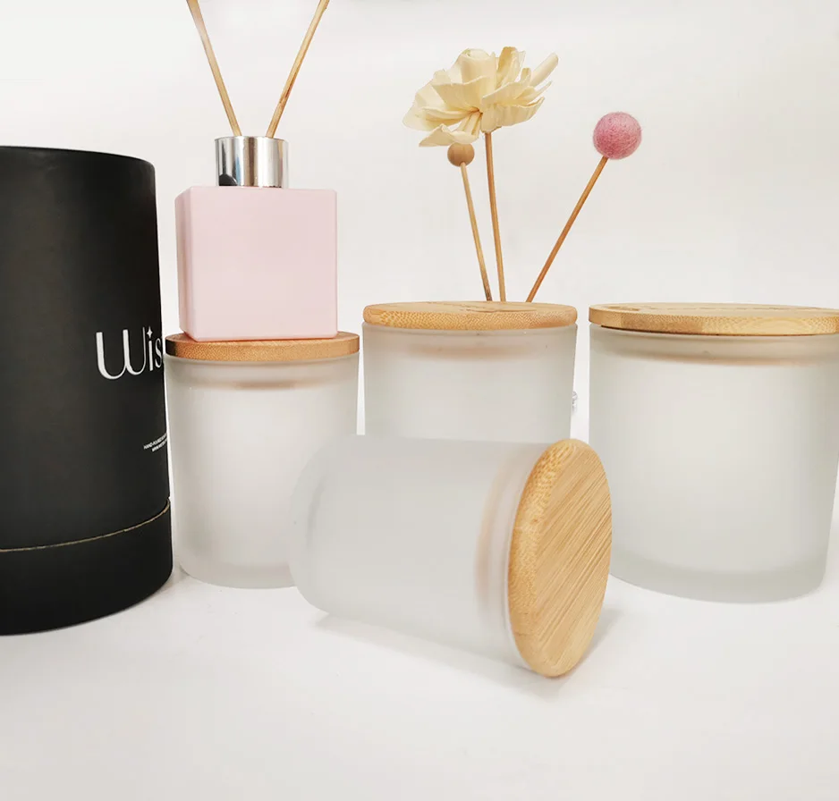 3 Wick 18 oz large Frosted Empty Colored Glass Candle Jars Holder Container Matte Black Candle Glass Jar with Lid