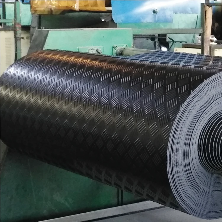 Противоскользящие резиновые напольные коврики в шахмате, 5 баров, защита гаража, резиновое покрытие