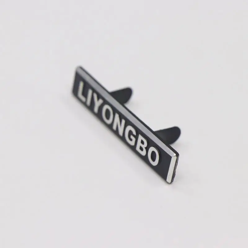 Clothing Brand Design Custom Logo Metal Labels Name Plate Engraved for Garment Accessories