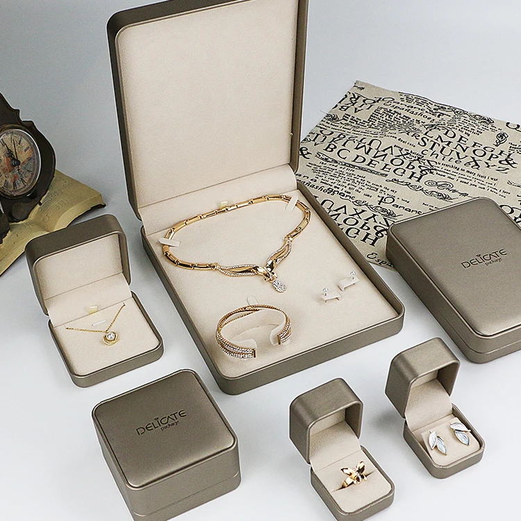 Hot Sale Wholesale Custom Logo Leather Jwellary Box Luxury Earring Bracelet Necklace Ring Box Cheap Jewelry Packaging Box