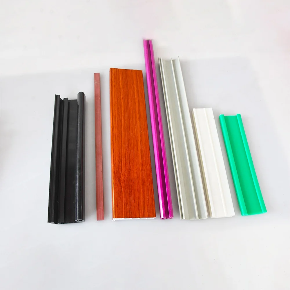 Многоцветные пластиковые экструзионные полоски uhmwpe пользовательский профиль upvc материал для раздвижных окон
