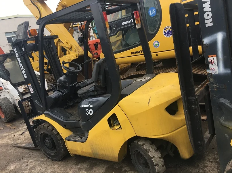 Hot Selling cheap forklift used KOMATS FD30