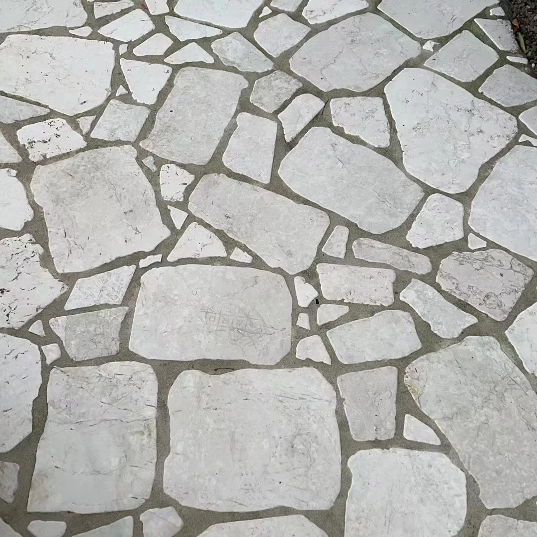China Manufacturing Cheap Good Quality Travertine Tumbled Marble Random Broken  paver meaning walkway Mosaic Tile