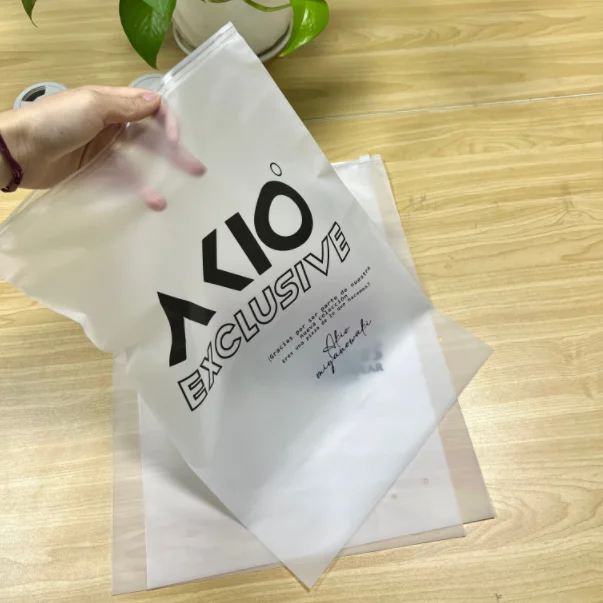 Custom Matte Print Pe Zipper Lock Poly Zipper Lock Plastic Bag Frosted Clothing Packaging Bag