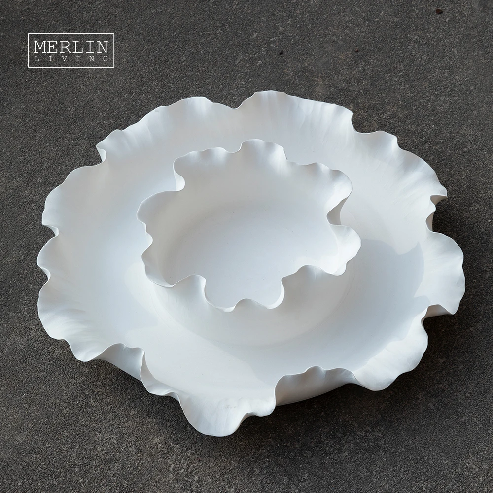 Merlin Living handmade Ceramic Fruit Bowl shaped like a blooming flower hotel decor Chaozhou Ceramic Factory Manufacturing