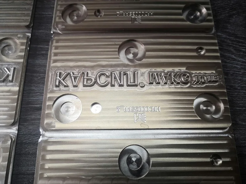 ND1200 series cnc machine with granite body and high-power spindle for mold engraving and manufacturing