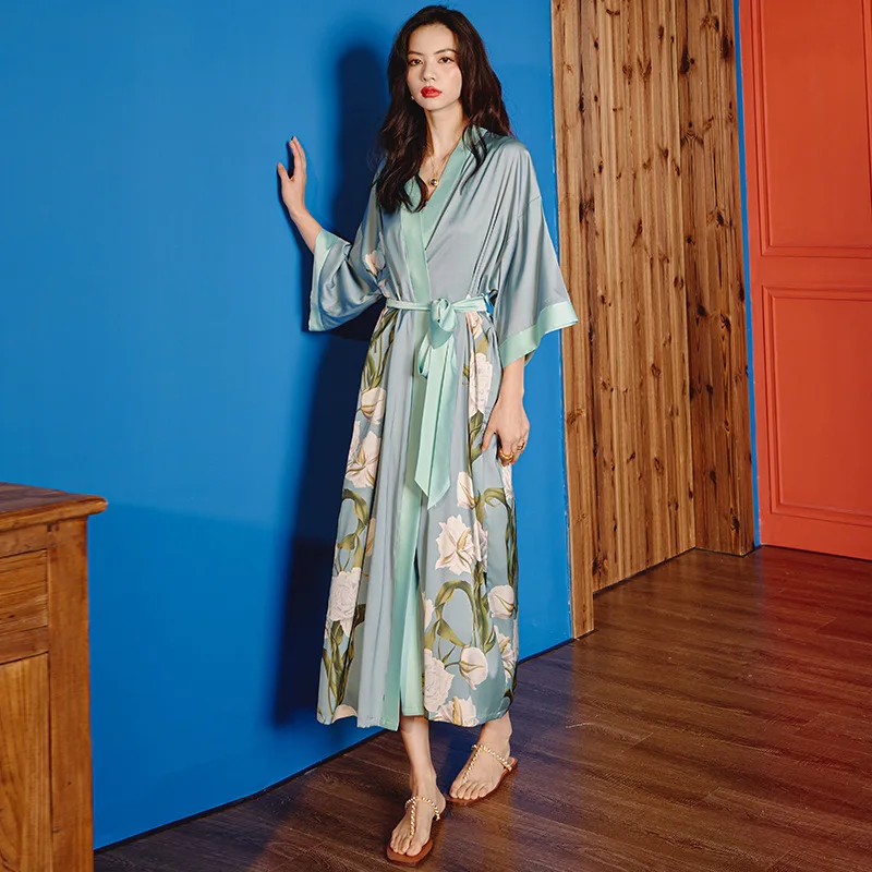 NANTEX new fashion women elegant  Kimono Robe Long Floral Bridesmaid Wedding Bachelorette Party Robe