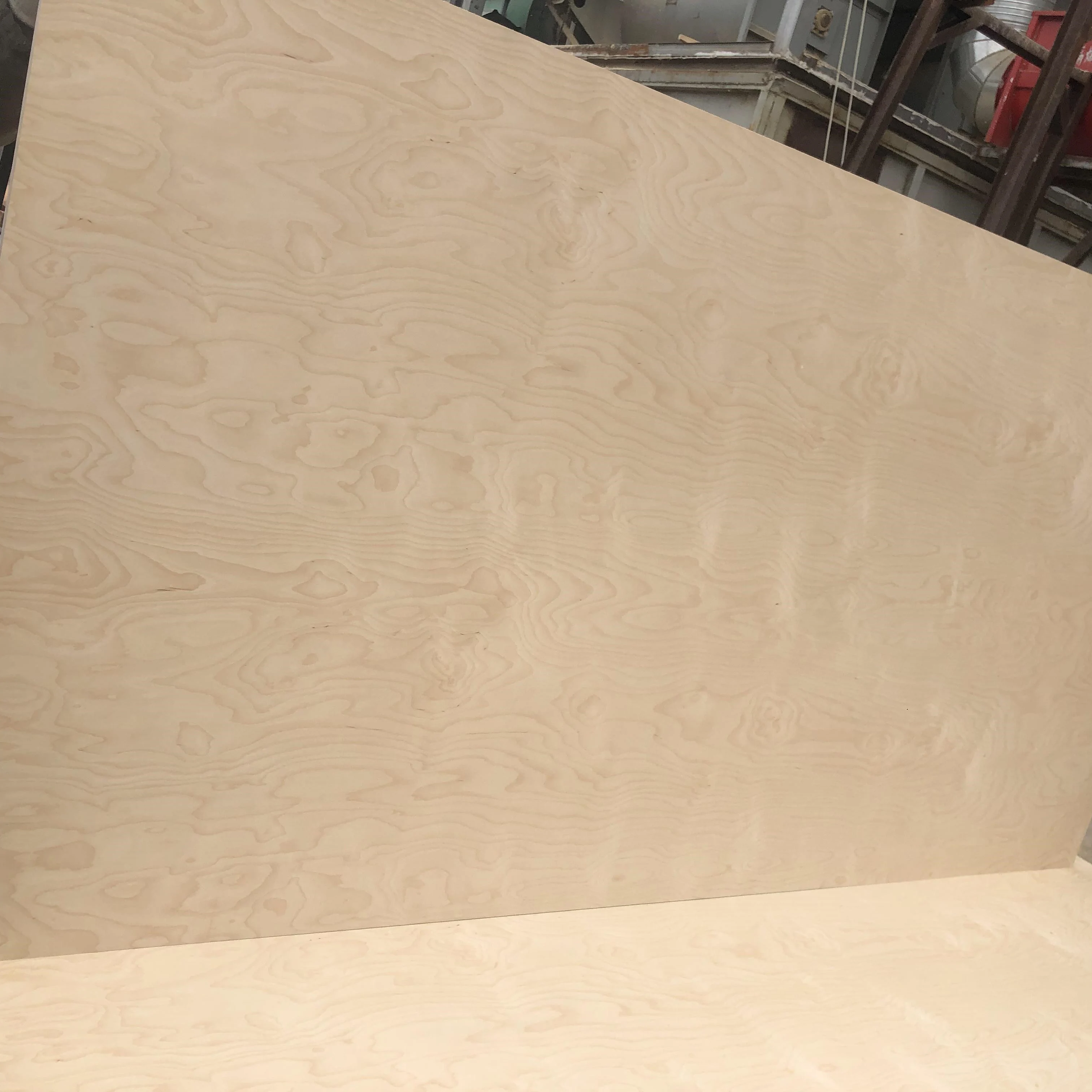 4mm Full Birch Plywood Veneer Wood Sheet Birch Wood  Plywoods Melamine Laminated Plywood for furniture/artware Cutting