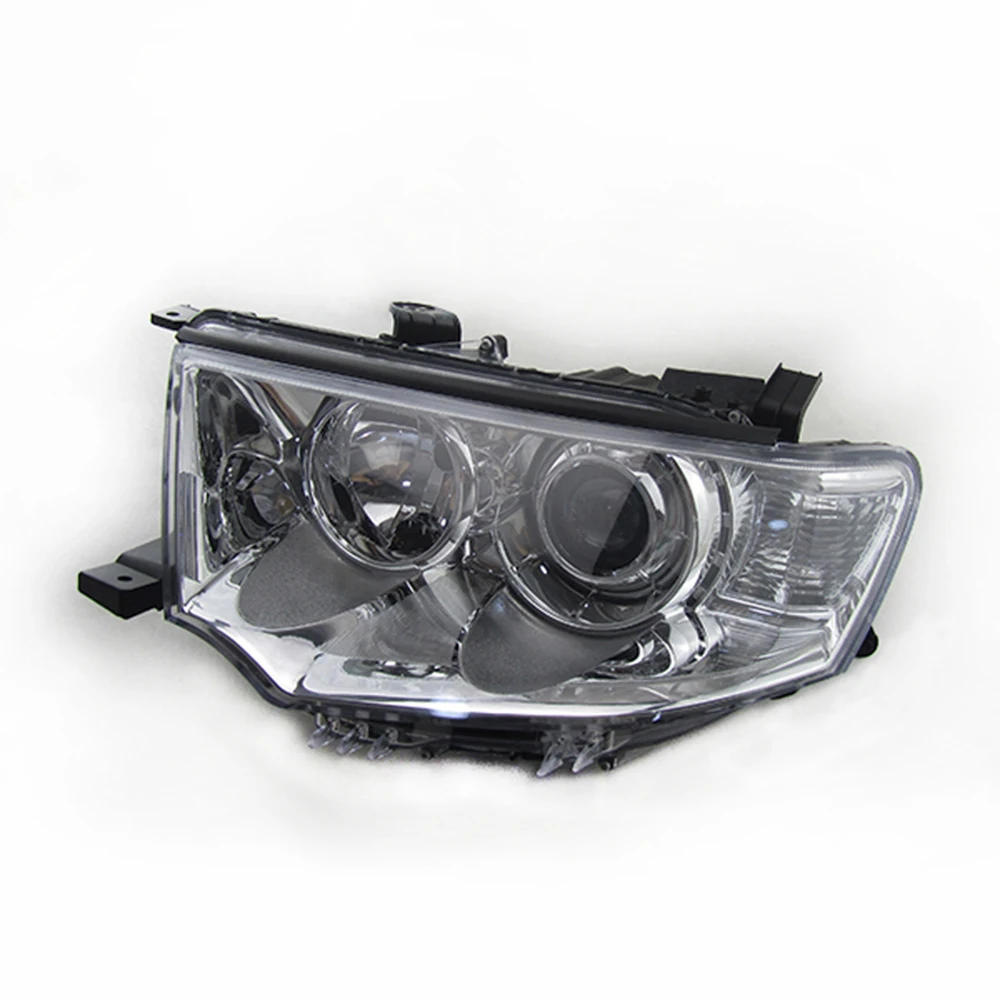 Auto Parts Left Headlamp For Mitsubishi L200 Triton KB4T KA4T KG6W KH4W KH6W KH8W KH9W PAJERO SPORT 8301C483 8301B357