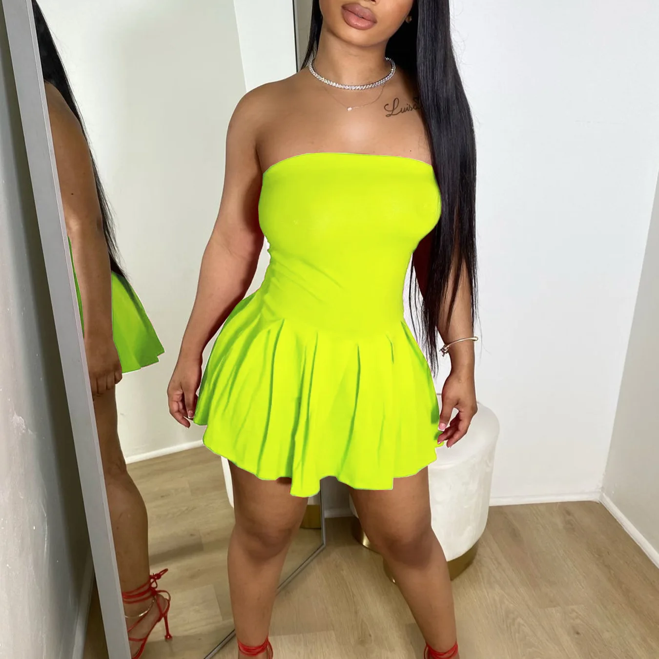 2024 Summer New Fashion Slim Fit High Waist Pleated Skirt Solid Color Off Shoulder Bra Dress