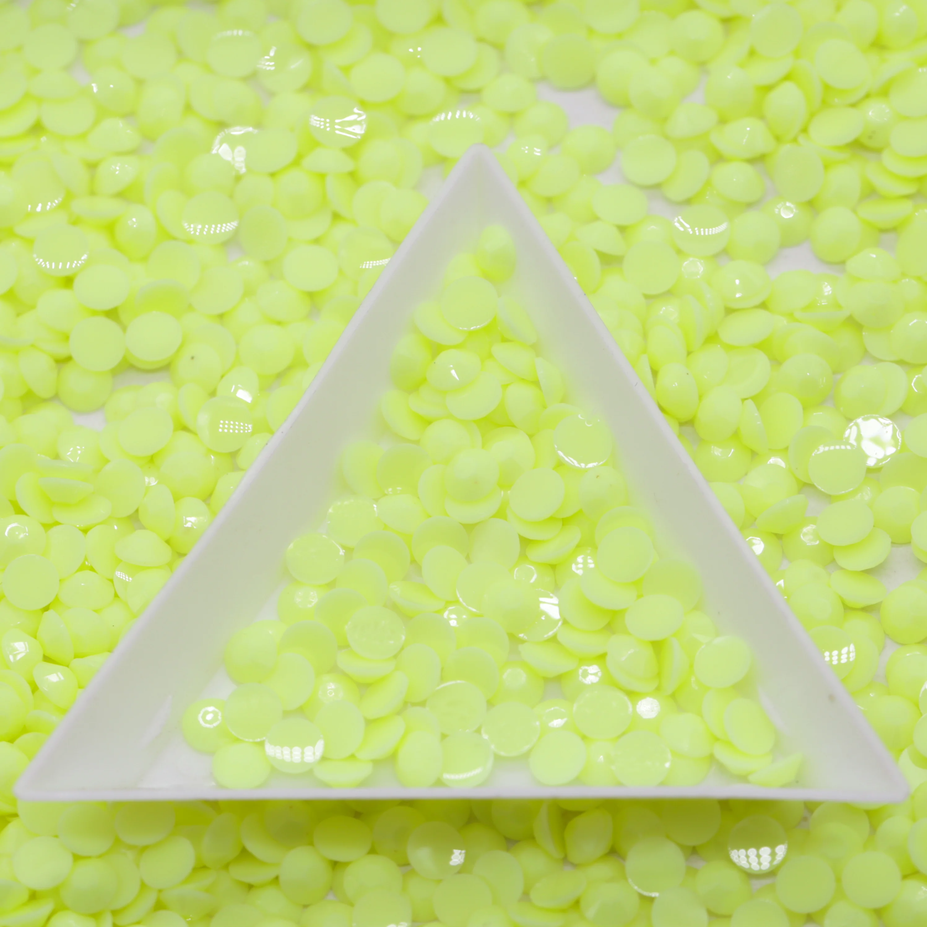 WHATSTONE 3mm 4mm 5mm New Jelly Macaron Color Flat Back Stones Round Macaron Solid Resin Rhinestone For Clothing Accessory