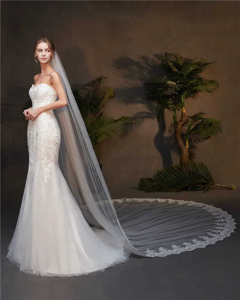 Wholesale Top Quality Long Lace One Layer White Ivory 3 Meters Width 3.5 Meters Long Wedding Veil for Bridal With Comb MLVB11