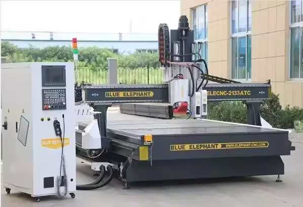Worth Buying wood carving machine 2133 ATC CNC Router with oscillating knife For sale