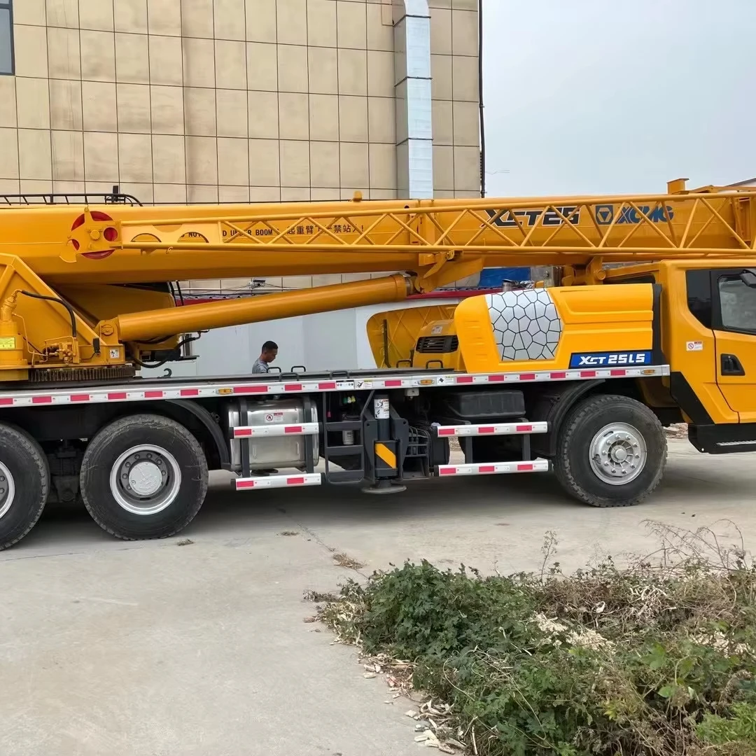 XCM G 25 ton  QY25KC XCT25L5 truck mounted crane jib crane