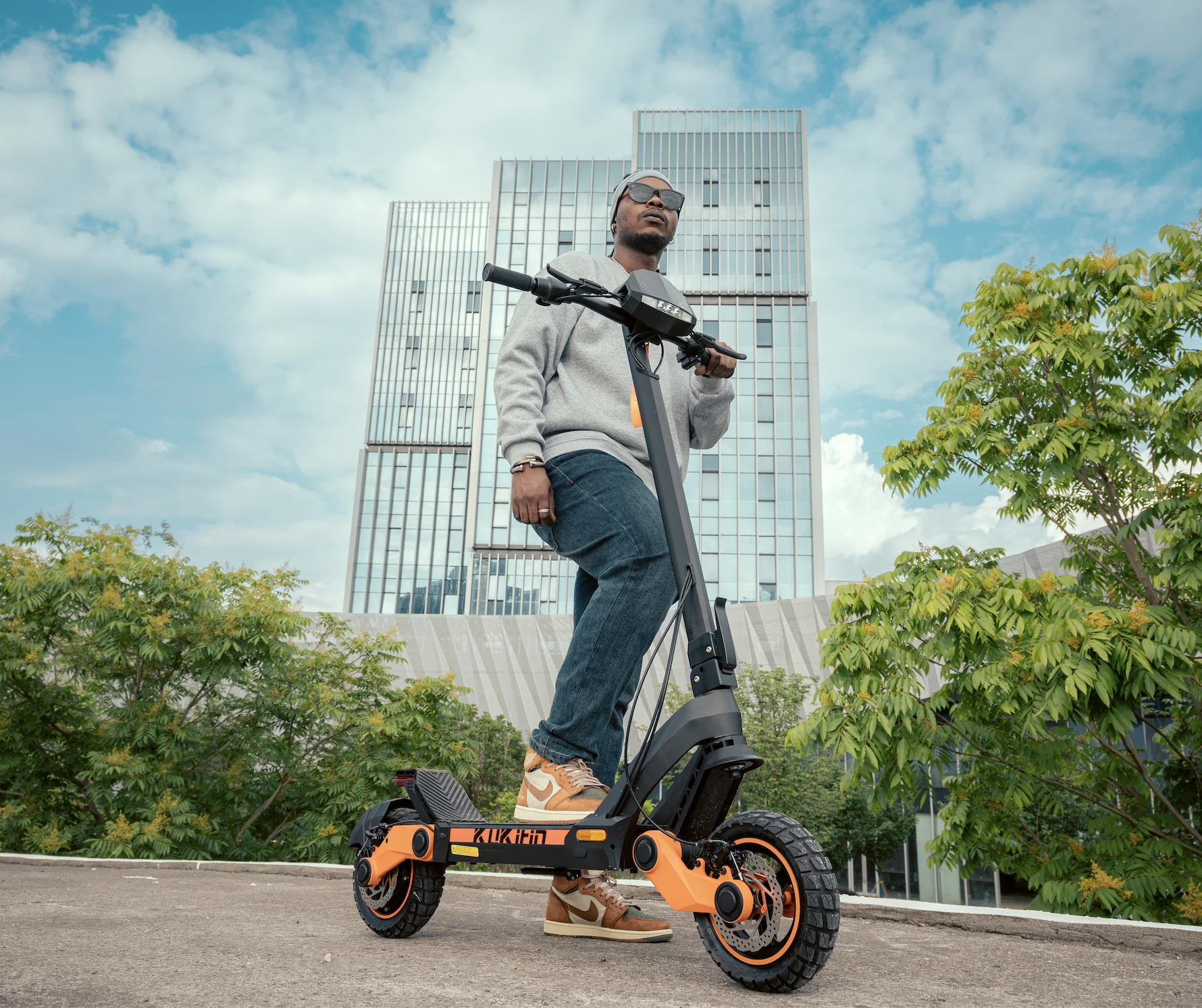 New Design Portable Special Offer Pu Leather A4 File Folder Calculator Maxium Speed 50km/h Kukirin G3 Motorcycle Long Range Elec