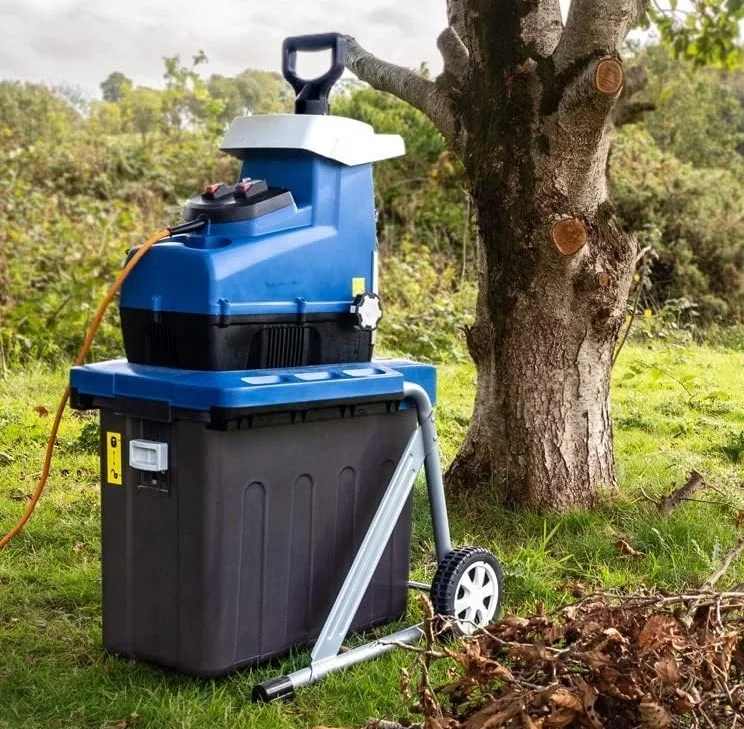 2800W Corded Electric Quiet Silent Garden Wood Chipper Shredder Machines Shredders