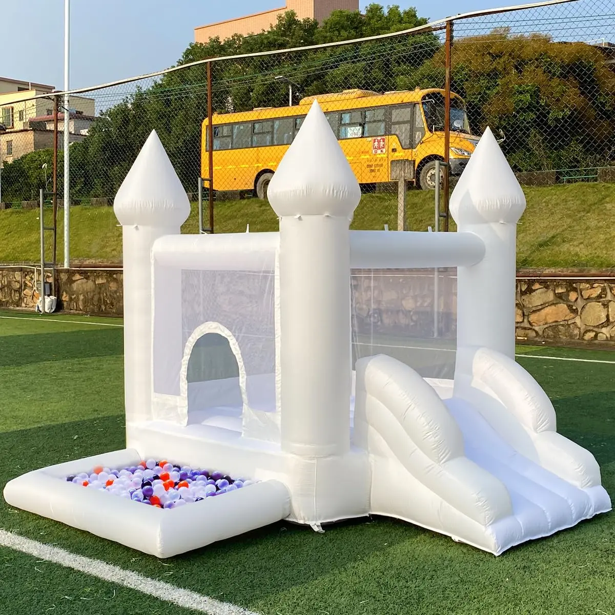 High Quality Grade Wedding Bouncy Castle Kids Jumping Inflatable Bouncy Hotel Jumper Castle