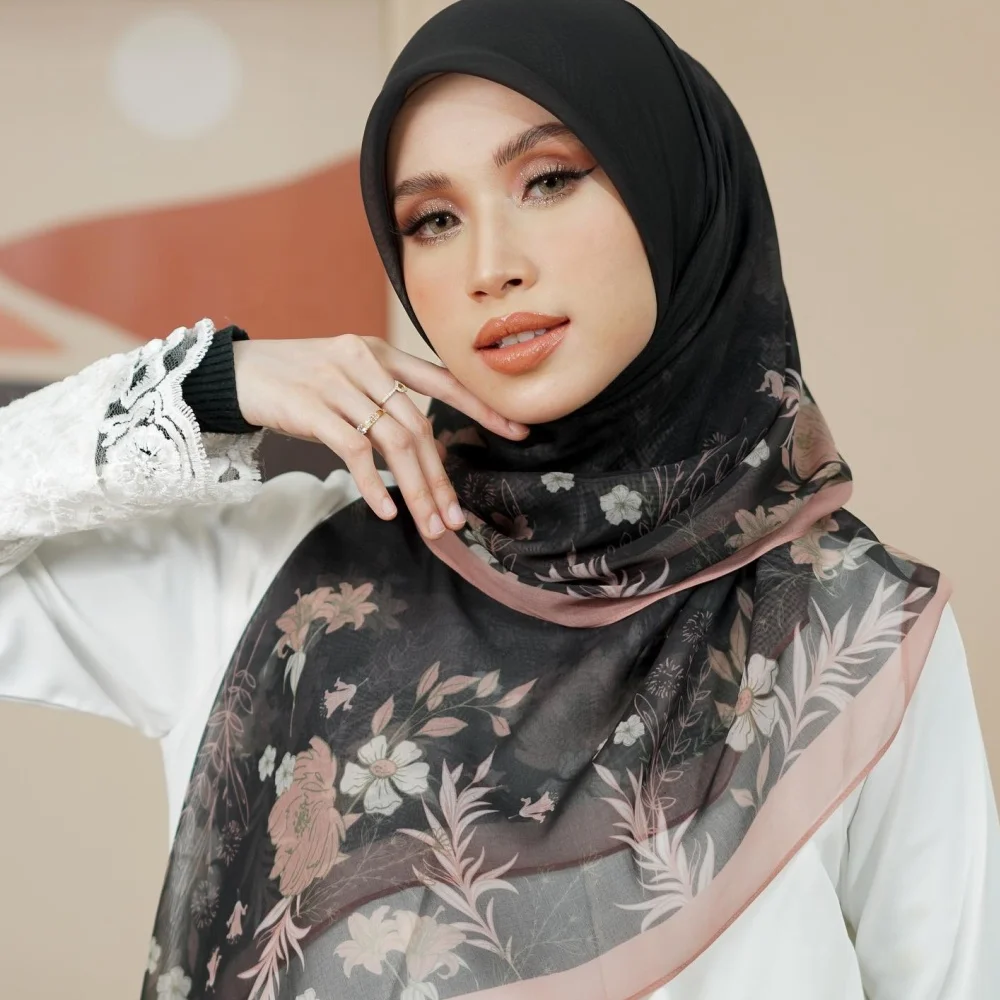 JYL 2023 Hijab Fashion Modern Cotton Voile Customized Square Scarf Digital Printed Shawl Tudung 110x110Cm