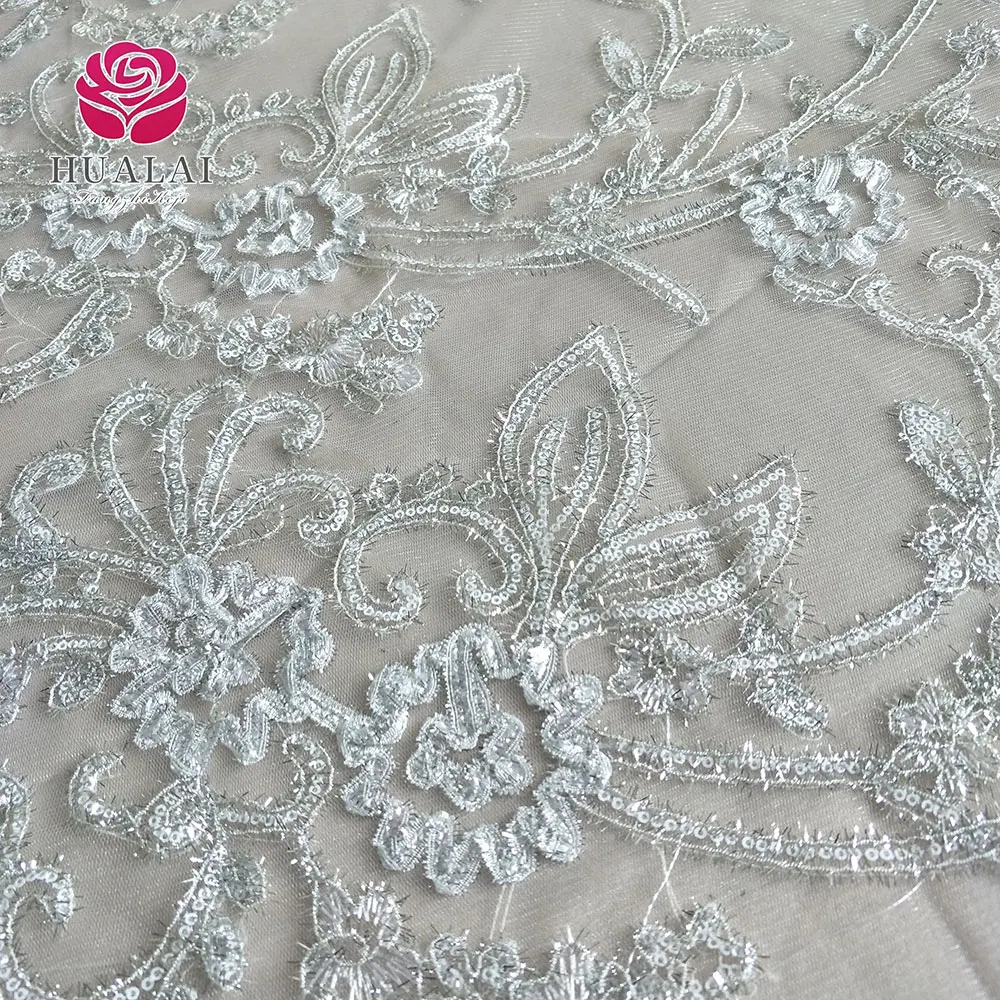 white lace oval round tablecloth with overlay machine cutwork embroidery  for dining room table linens