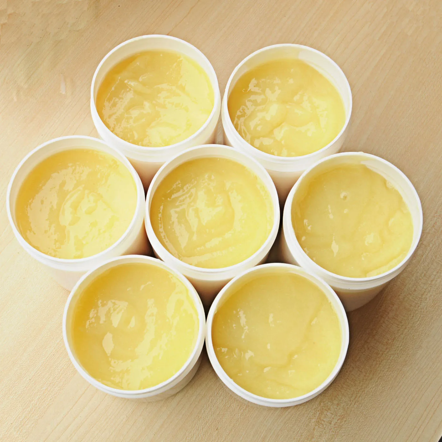 Health Care Product Fresh Royal Jelly Liquid Natural Organic Fresh Royal Jelly  10-HDA 1.4%