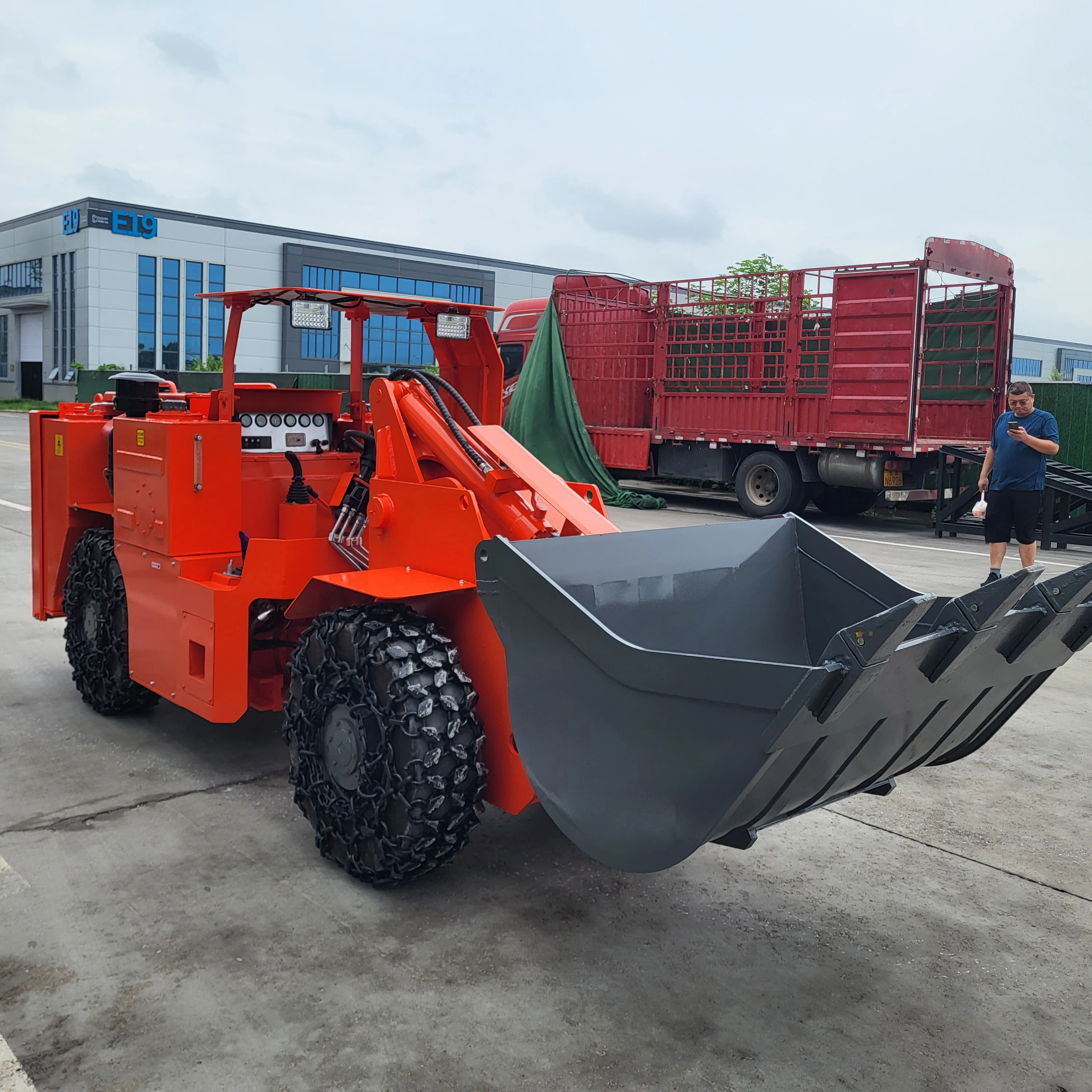 Строительная техника Ronggong производители шахтных совков и грузовых автомобилей 7 Т погрузчик для подземных горных работ