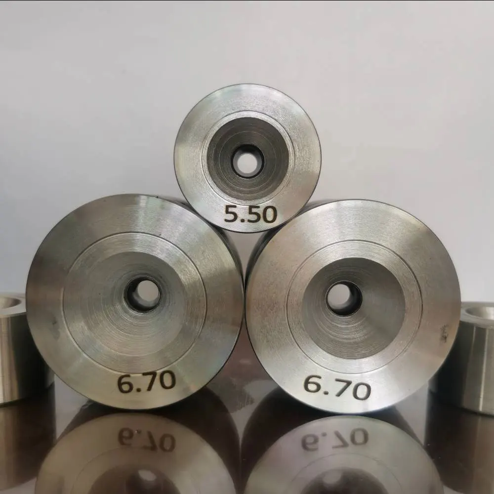 Pcd Diamond Die прогрессивные штампы для волнистой проволоки из карбида вольфрама