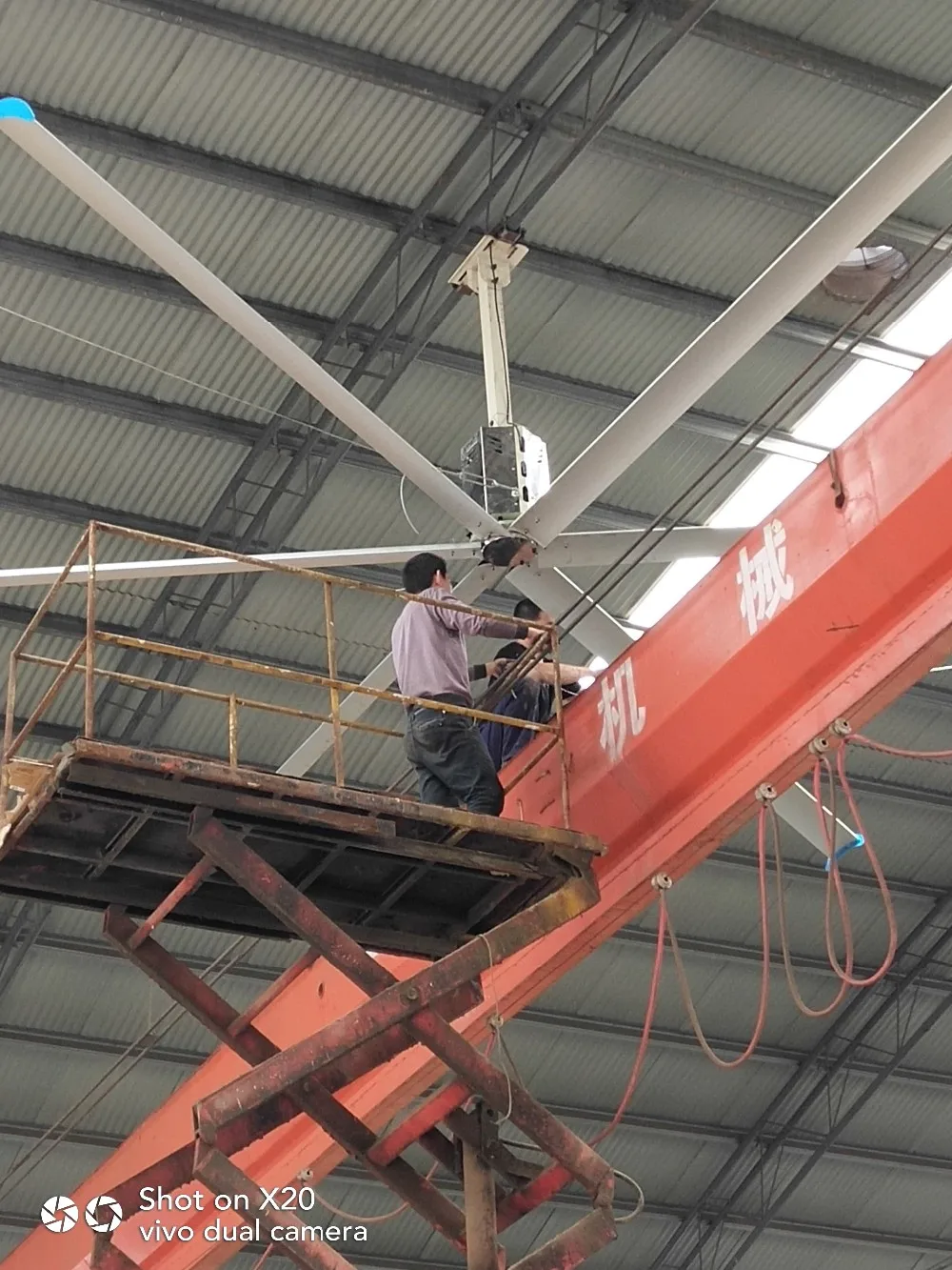  Низкая цена большой вытяжной вентилятор Hvls с сильным