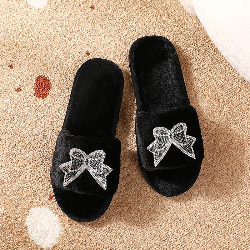 Alibaba china ladies women rubber pvc flat bed room plush women winter fluffy fur  slipper for wholesales