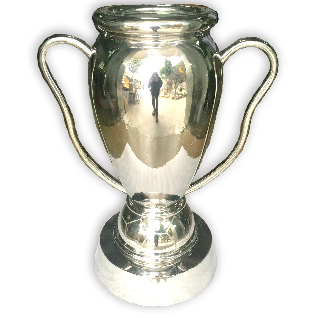 Никелированный серебристый металлический футбольный мяч спортивный Кубок