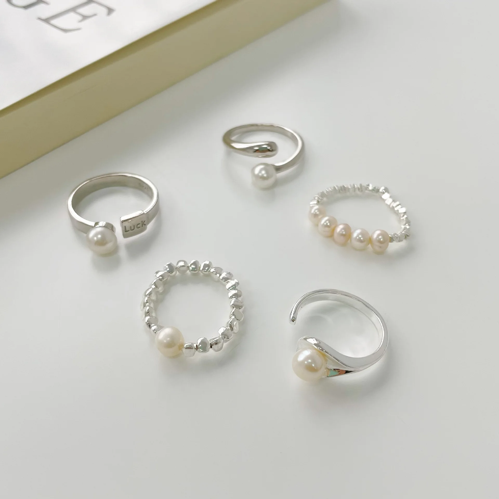 XIXI 925 Sterling Silver Pearl Ring Adjustable Lucky Ring Elegant Open Ring for Daily