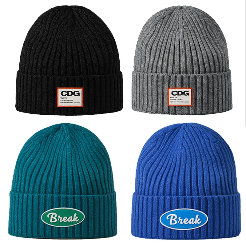 Unisex Plain Black Custom Rubber Patch Knitted Men Ski Winter Beanie Hat  Winter Beanie Winter Beanie