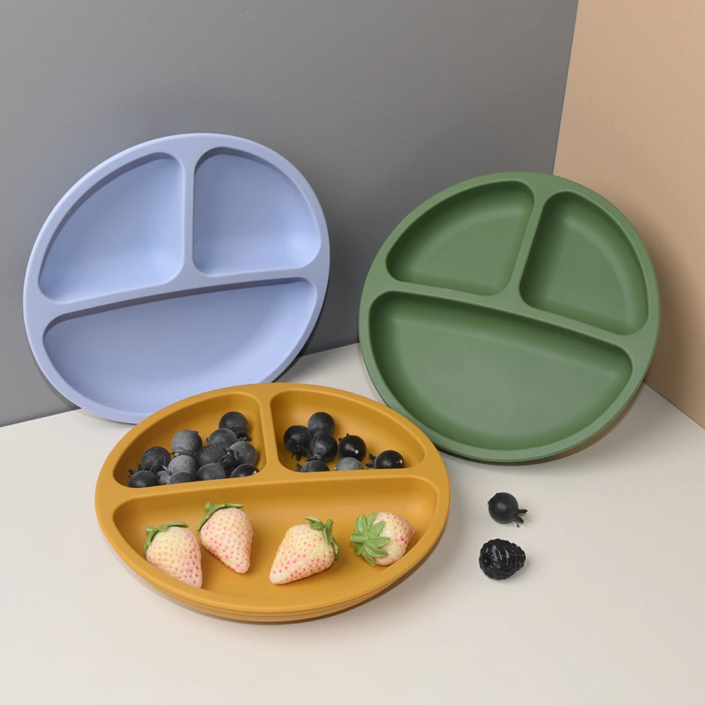 Силиконовая тарелка для кормления детей