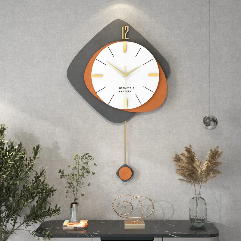 Fashionable and luxurious wall clock living room creative home decoration clock Nordic minimalist wall clock