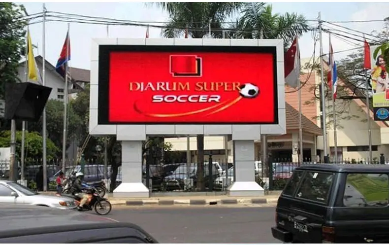 Factory Customized High Brightness Advertising Screen Pole LED Video Wall  P5 P6 P8 P10 Full Color Outdoor Screen LED Display