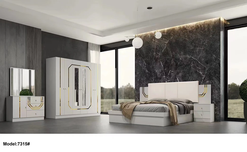 Mirrored Classic Wooden Beds Full Mirror King Size Furniture Cheap Modern Royal Italian Luxury Queen Sets Bedroom Set