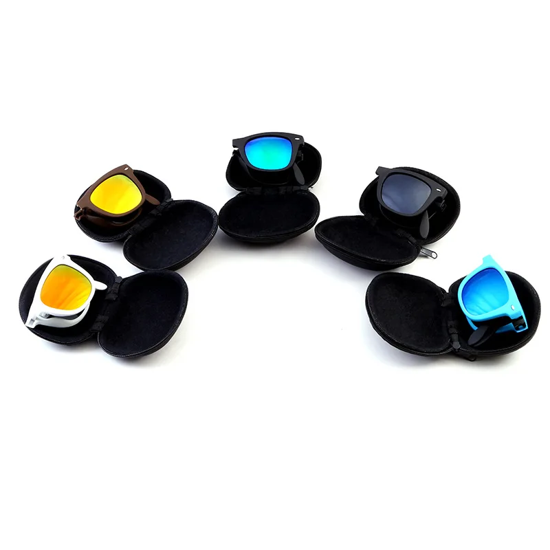 Newest fashion hot selling stud foldable sunglasses with case women men eyewear shade sun glasses wholesale folding