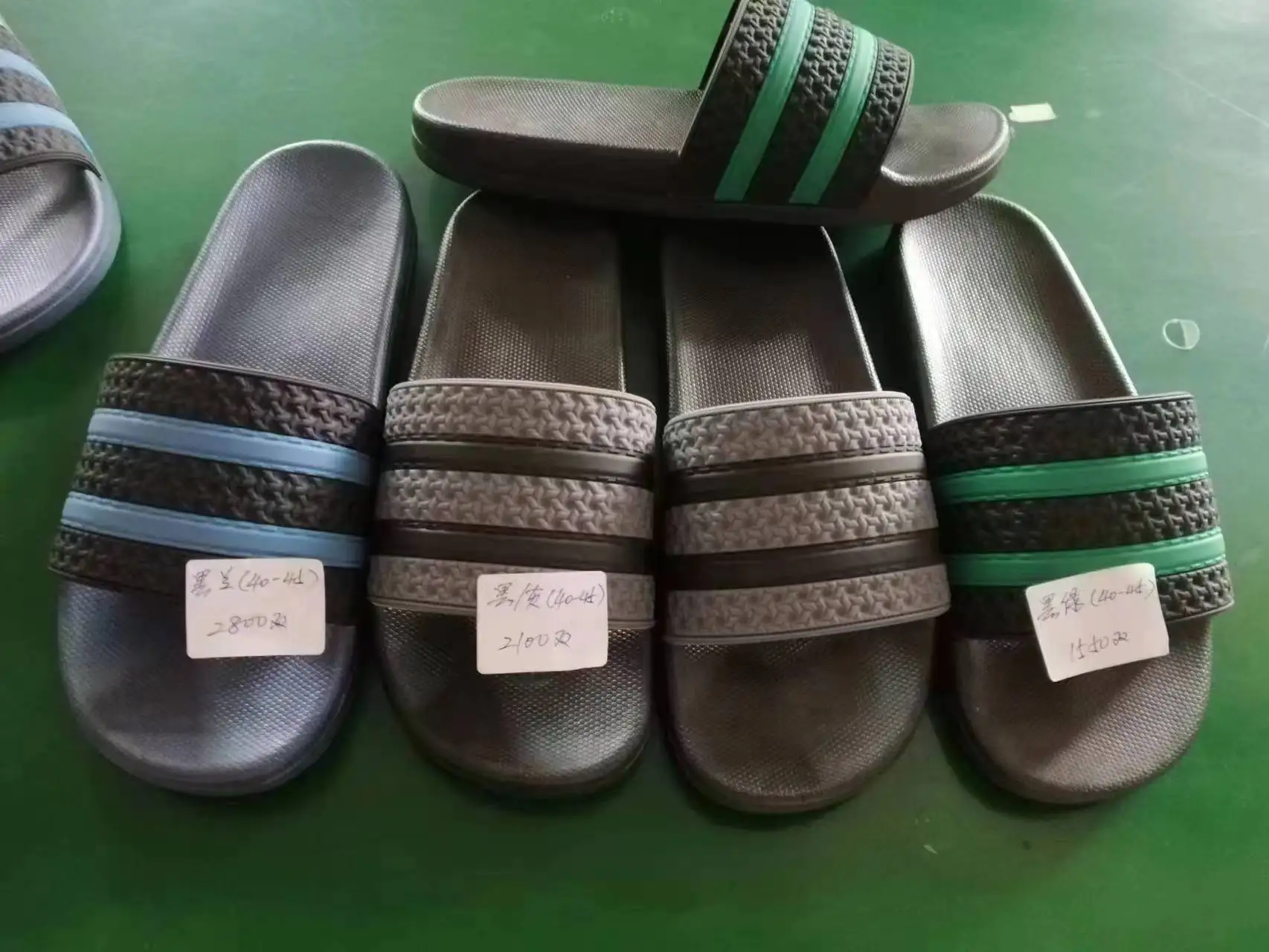 Adequate Stocks adults home slippers Disposable Plastic Bathroom Slippers