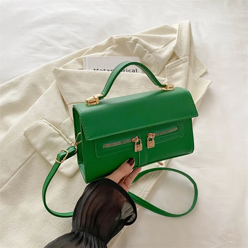 Top quality factory direct sales Personality simple retro casual fashion small square bag for women