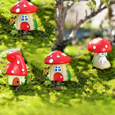Mini Cute Resin Micro Landscape Decoration Garden Decor Miniatures Mushroom Decor Resin Mushroom