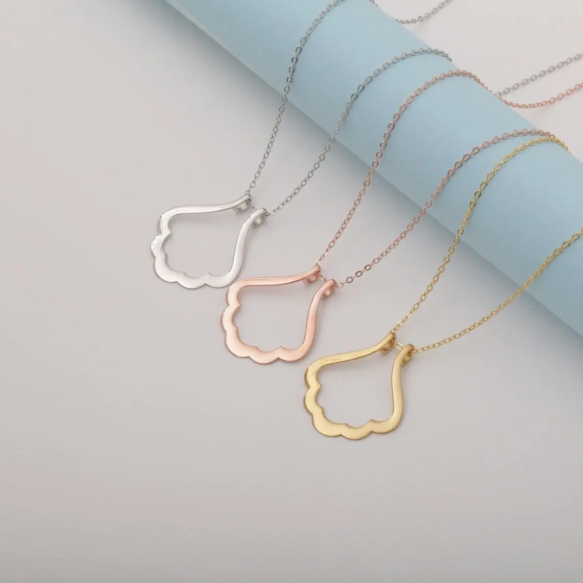 Cheap Wholesale Fashion Ring Holder Necklace Jewelry 18k Gold Plated Stainless Steel Necklace Engagement Ring Keeper Pendant