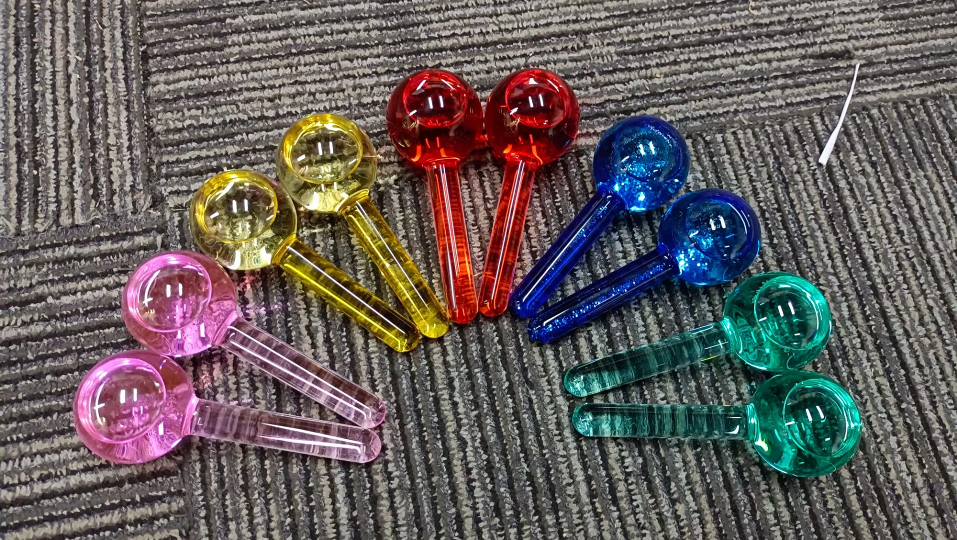 Custom Golden Glitters Beauty Tool Facial Massage Roller Rose Gold Ice Globes