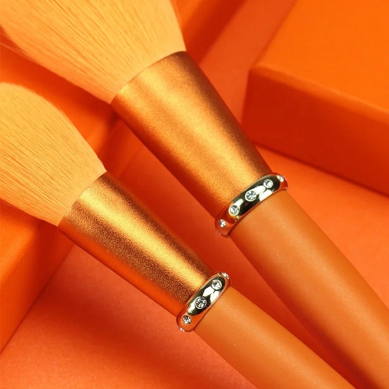 Simple orange Free Sample diamond Makeup Brush Soft Wool Easy Take Powder Custom Logo makeup brush wholesale