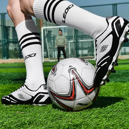 OriginalHI china men kids sports football shoes soccer boots cleats shoes for men