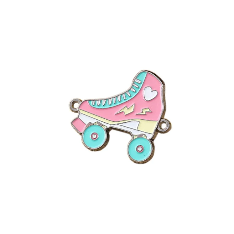 Exclusive customized badges can be customized with patterns, shapes and sizes to suit all kinds of occasions